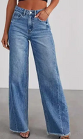 Relaxed Wide Leg Frayed Hem Jeans