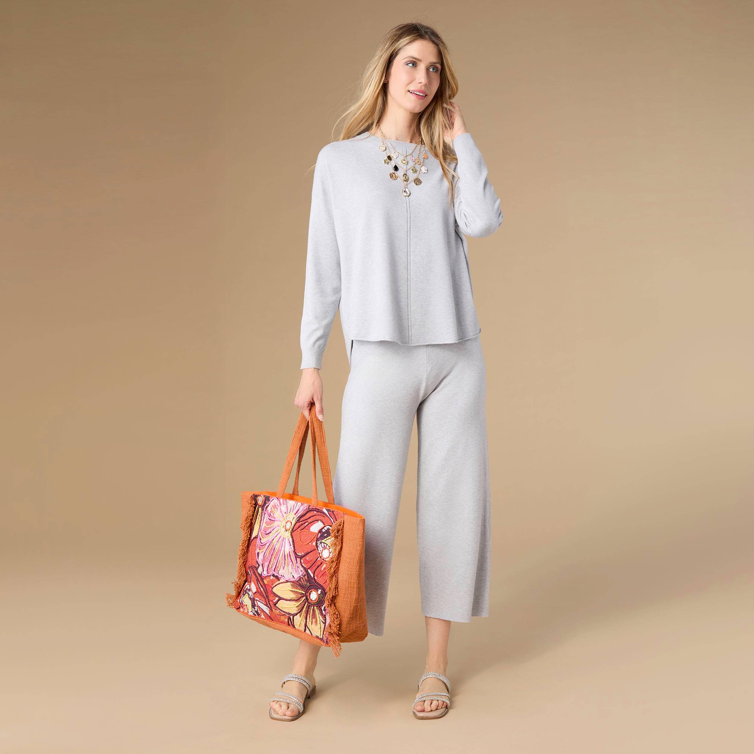 Lightweight Heavenly-Luxe Crop Bottom