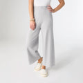Lightweight Heavenly-Luxe Crop Bottom