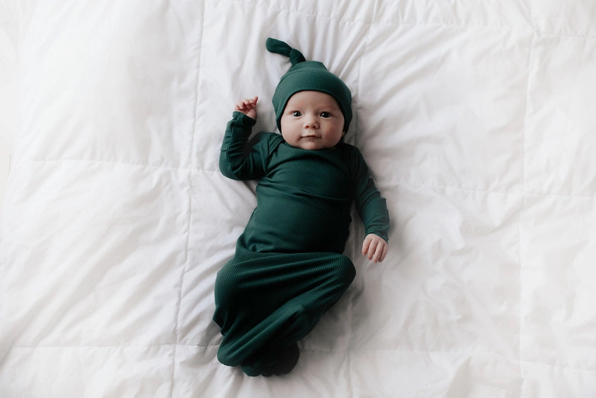Forest Green Knotted Baby Gown W/hat
